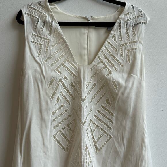 Twelfth Street by Cynthia Vincent Cutout Embroidered Shift Dress - Medium - Picture 6 of 10